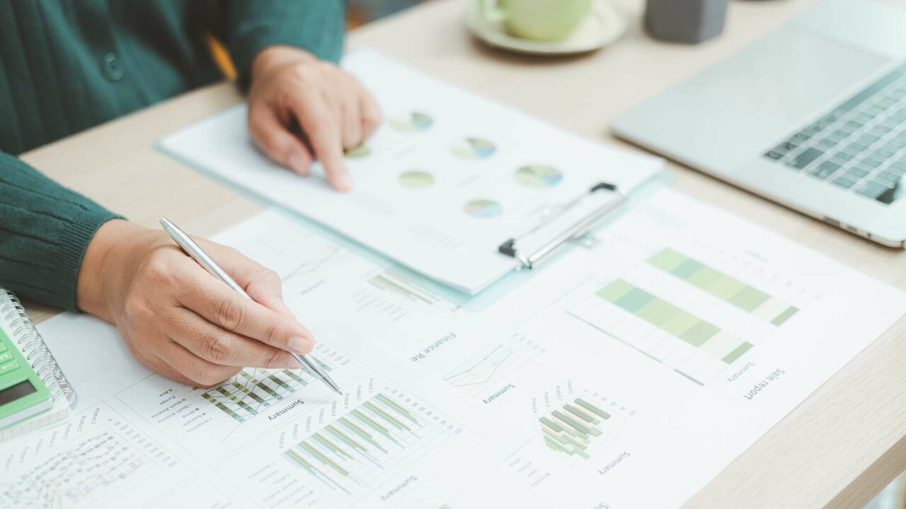 análisis financiero y reporting